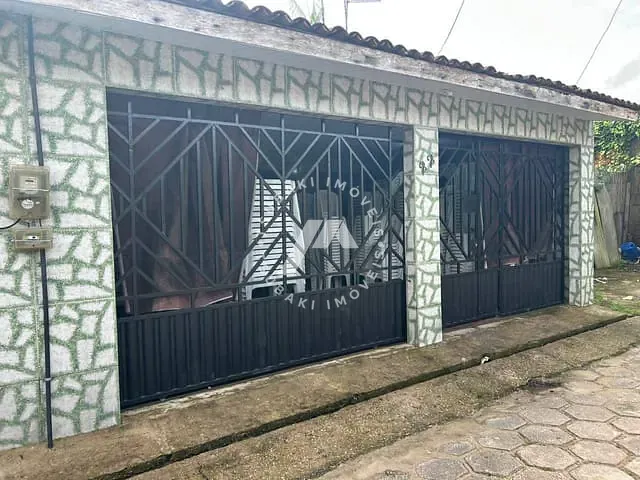 Casa 3 quartos e 3 banheiros, à venda, no bairro Tenoné em Belém