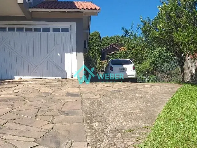Casa com 630m² 3 quartos e 4 banheiros, à venda, no bairro Imigrante em Campo Bom