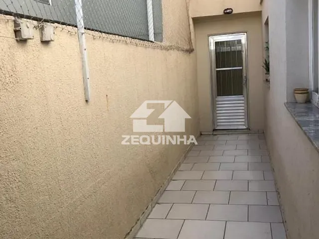 Casa com 125m² 4 quartos e 4 banheiros, à venda, no bairro Parque Continental em Sao Paulo
