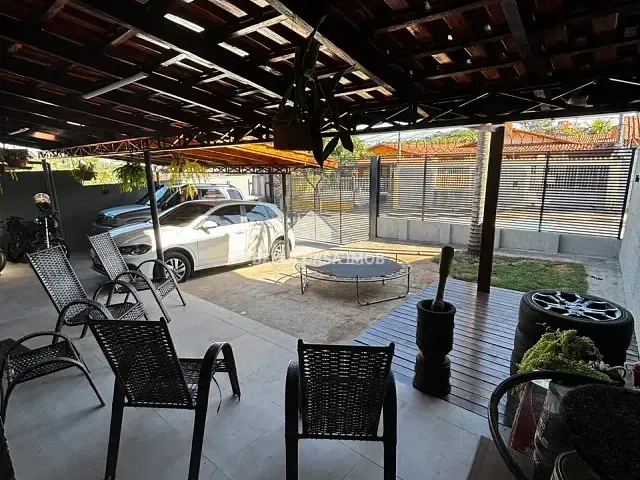 Casa com 275m² 3 quartos e 3 banheiros, à venda, no bairro Parque Ouro Fino em Sorocaba