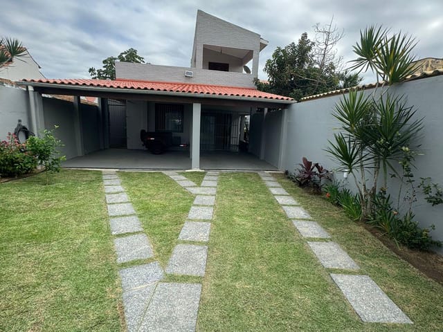 Casa com 528m² 4 quartos e 5 banheiros, à venda, no bairro Atafona em São João da Barra