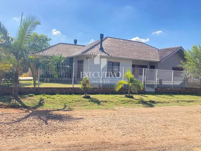 Casa com 405m² 3 quartos e 3 banheiros, à venda, no bairro Barra do Forqueta em Arroio Do Meio