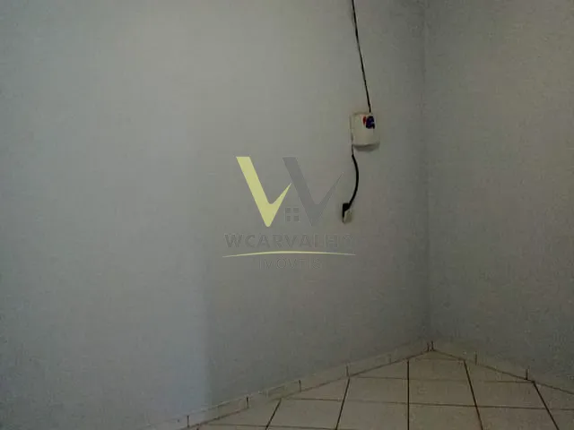 Casa com 330m² 5 quartos e 2 banheiros, à venda, no bairro São Carlos em Anápolis