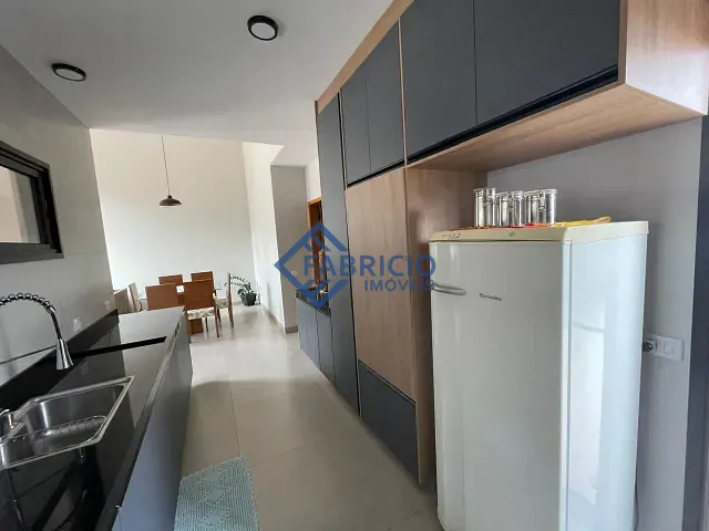 Casa com 380m² 3 quartos e 4 banheiros, à venda, no bairro Bosque em Vinhedo