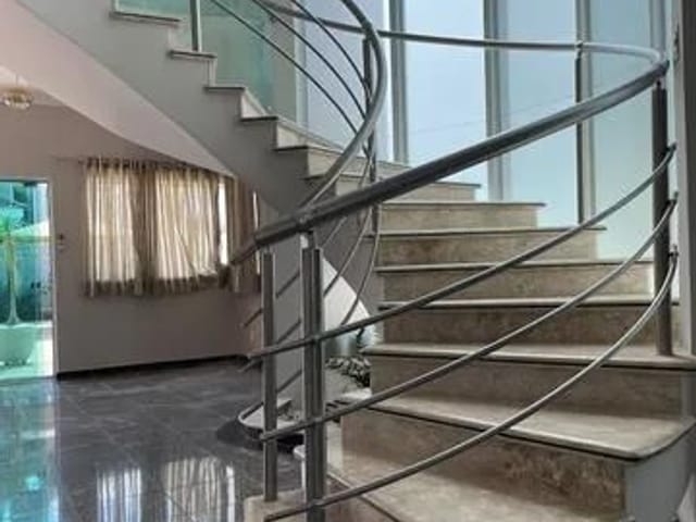 Casa com 360m² 3 quartos e 1 banheiro, à venda ou para alugar, no bairro Jardim Imperador em Americana