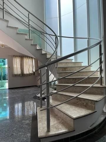 Casa, 3 quartos, 256 m² - Foto 2