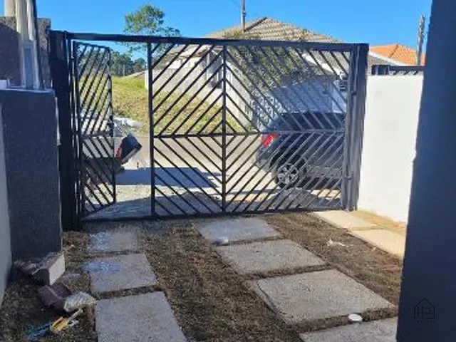 Casa com 70m² 2 quartos e 2 banheiros, à venda, no bairro Jardim Japão (Caucaia do Alto) em Cotia