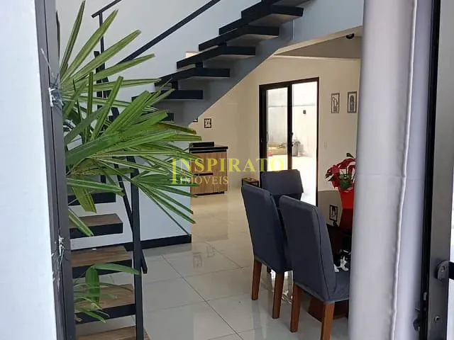 Casa 3 quartos e 3 banheiros, à venda ou para alugar, no bairro Centro (Jacaré) em Cabreúva