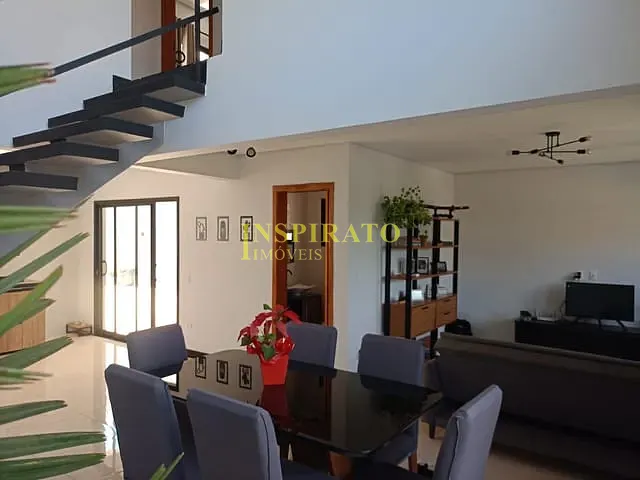 Casa 3 quartos e 3 banheiros, à venda ou para alugar, no bairro Centro (Jacaré) em Cabreúva