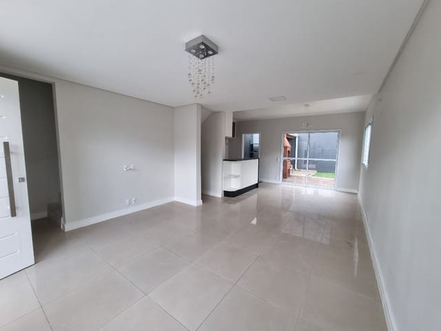 Casa com 170m² 3 quartos e 2 banheiros, à venda, no bairro Portais (Polvilho) em Cajamar