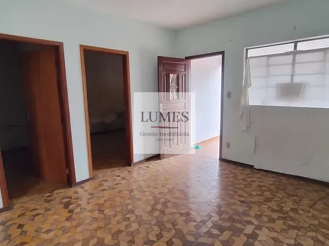 Casa 2 quartos e 1 banheiro, à venda, no bairro São Manoel em Americana