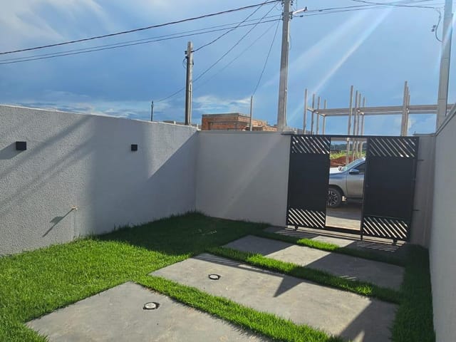 Casa com 152m² 2 quartos e 2 banheiros, à venda, no bairro Sonhalto Videira em Sinop