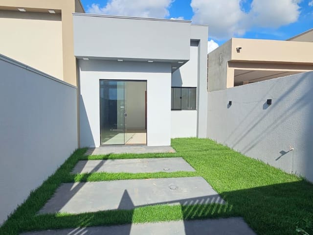 Casa com 152m² 2 quartos e 2 banheiros, à venda, no bairro Sonhalto Videira em Sinop