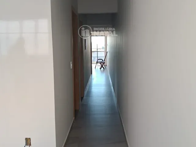 Casa com 150m² 2 quartos e 1 banheiro, à venda, no bairro Jardim do Sol em Londrina