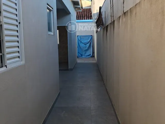 Casa com 150m² 2 quartos e 1 banheiro, à venda, no bairro Jardim do Sol em Londrina