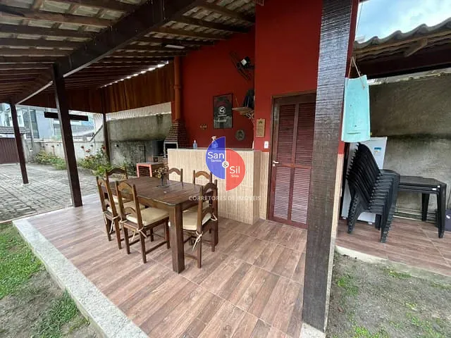 Casa com 620m² 4 quartos e 5 banheiros, à venda, no bairro Cotia em Guapimirim