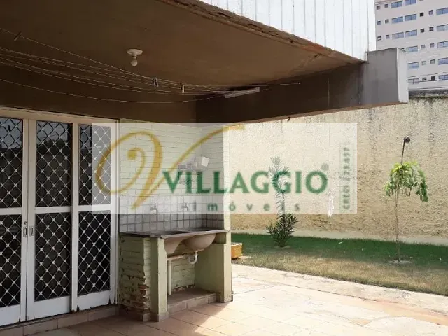 Casa com 1000m² 4 quartos e 6 banheiros, para alugar, no bairro Vila São José em São José do Rio Preto