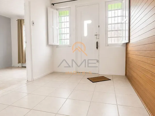 Casa com 150m² 2 quartos e 1 banheiro, à venda, no bairro Centro em Pelotas