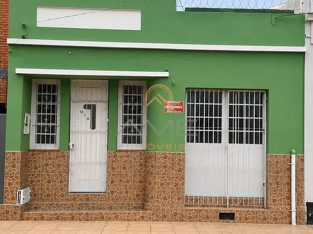 Casa com 150m² 2 quartos e 1 banheiro, à venda, no bairro Centro em Pelotas