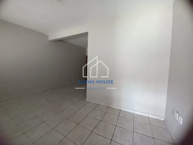 Casa com 125m² 2 quartos e 1 banheiro, à venda, no bairro Loteamento Residencial Andrade em Pindamonhangaba