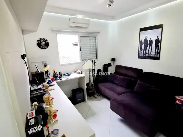 Casa com 225m² 3 quartos e 4 banheiros, à venda, no bairro Jardim Leocádia em Sorocaba