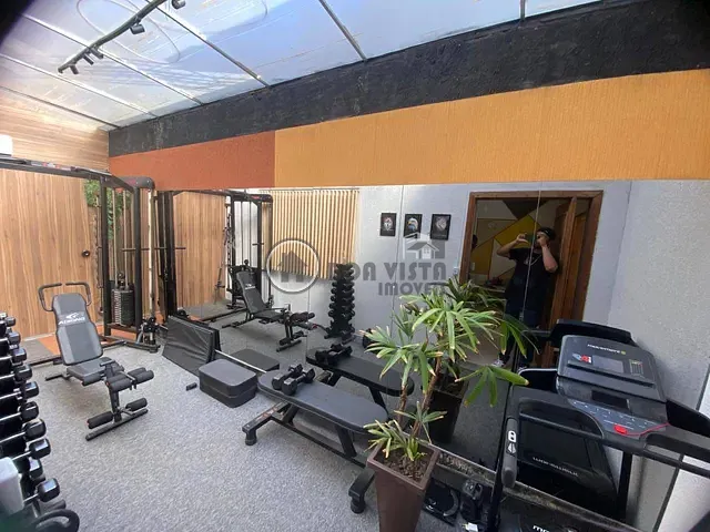 Casa 2 quartos e 2 banheiros, à venda, no bairro Jardim Guatambu em Suzano