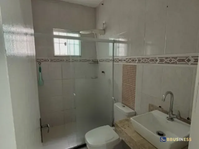 Casa 5 quartos e 3 banheiros, à venda, no bairro Parque Vicente Gonçalves Dias em Campos dos Goytacazes
