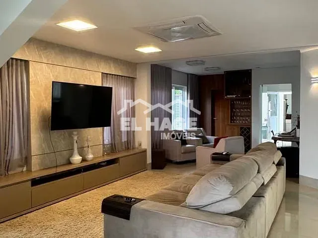 Casa com 470m² 3 quartos e 5 banheiros, à venda, no bairro Jardim Itália em Cuiabá