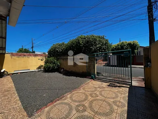 Casa com 267m² 3 quartos e 1 banheiro, à venda, no bairro Jardim Novo Horizonte em Rolândia