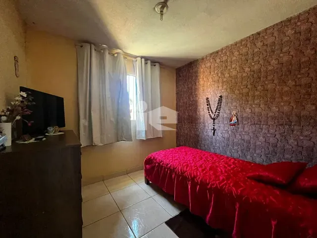 Casa com 267m² 3 quartos e 1 banheiro, à venda, no bairro Jardim Novo Horizonte em Rolândia
