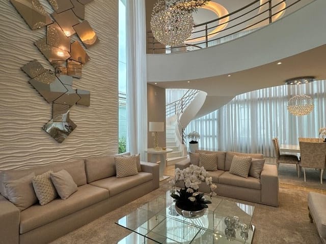 Casa com 1046m² 4 quartos e 2 banheiros, à venda, no bairro Santo Antônio em Americana