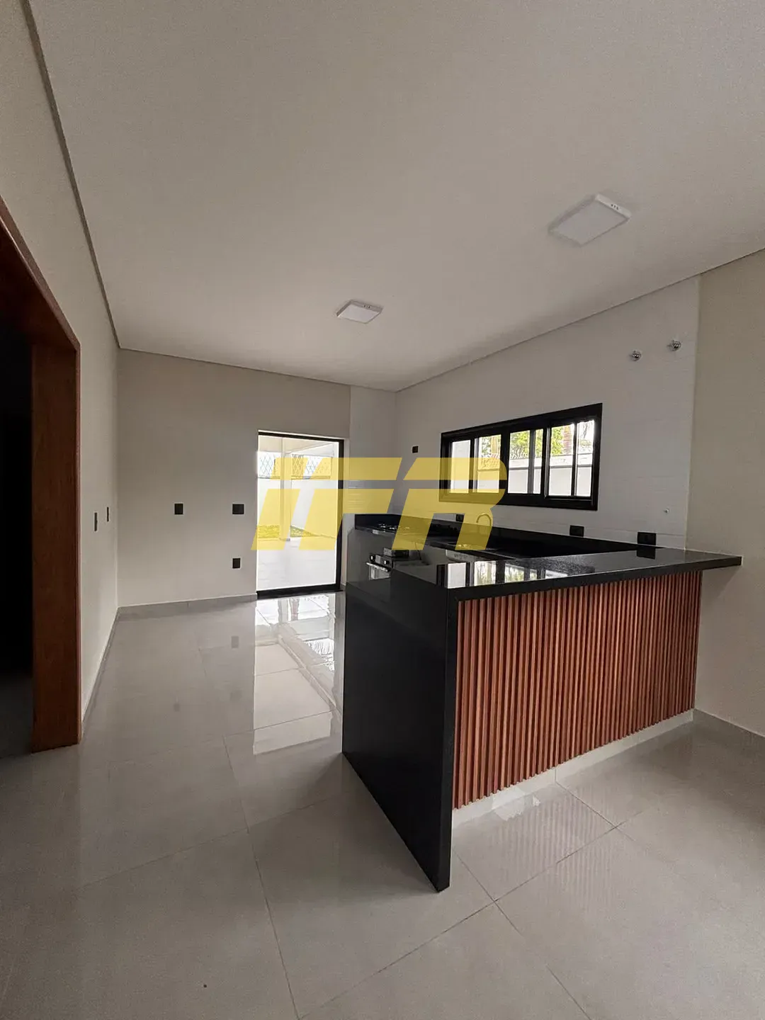 Casa, 3 quartos, 136 m² - Foto 2
