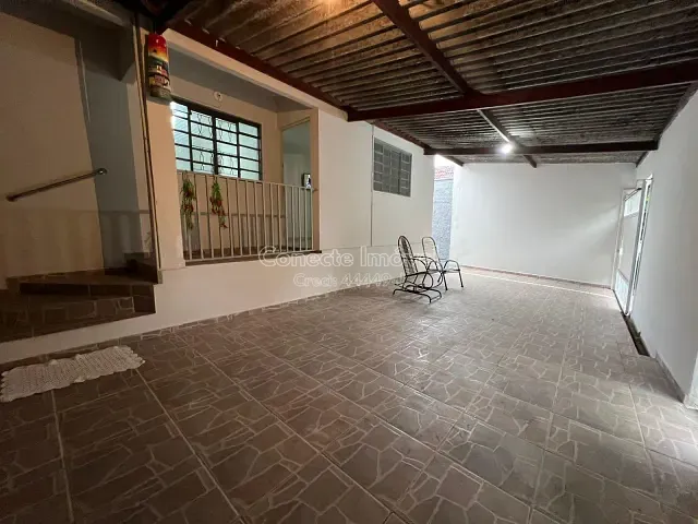 Casa com 200m² 3 quartos e 2 banheiros, à venda, no bairro Nassif em Jaguariúna