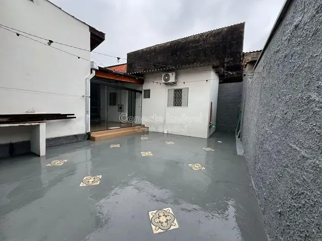 Casa com 200m² 3 quartos e 2 banheiros, à venda, no bairro Nassif em Jaguariúna