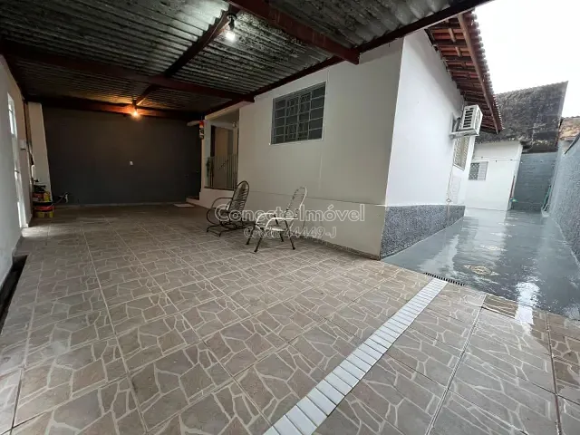 Casa com 200m² 3 quartos e 2 banheiros, à venda, no bairro Nassif em Jaguariúna