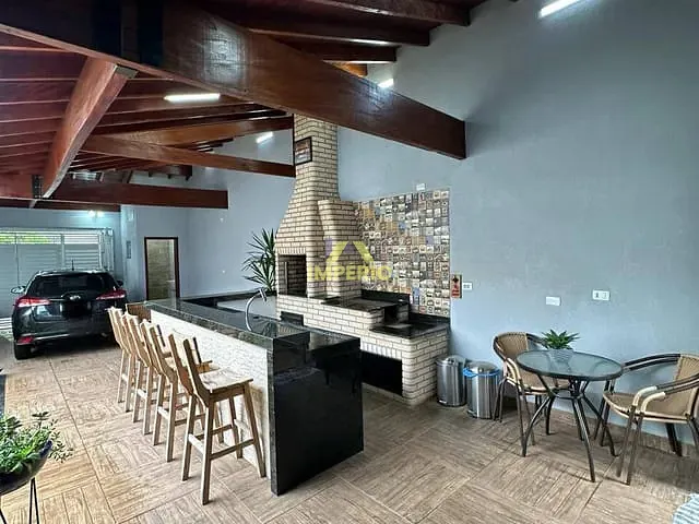 Casa com 180m² 2 quartos e 2 banheiros, à venda, no bairro Jardim Santa Marta II em Salto