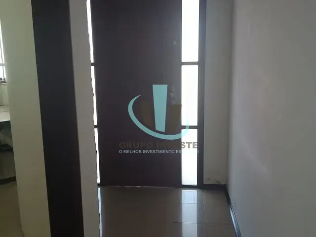 Casa com 616m² 3 quartos e 3 banheiros, para alugar, no bairro Jardim dos Flamboyants em Araraquara