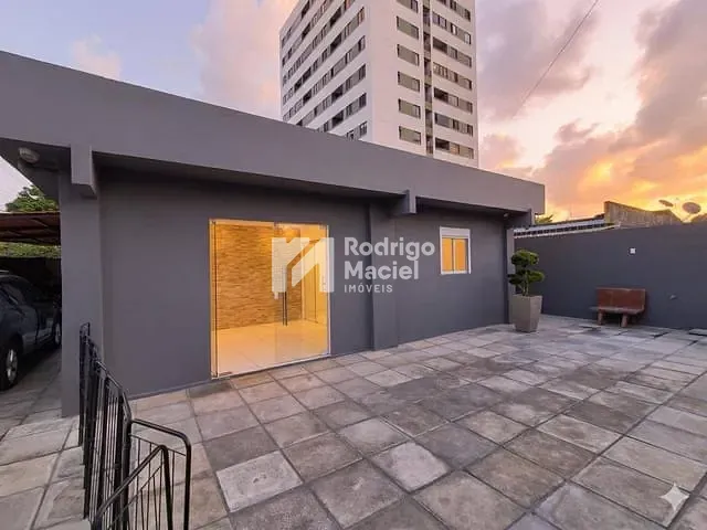 Casa 4 quartos e 3 banheiros, à venda, no bairro Iputinga em Recife