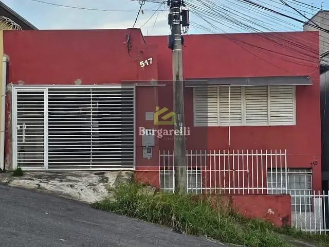Casa 3 quartos e 2 banheiros, para alugar, no bairro Retiro em Lavras