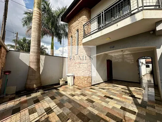 Casa 3 quartos e 3 banheiros, à venda, no bairro Parque Residencial Jaguari em Americana