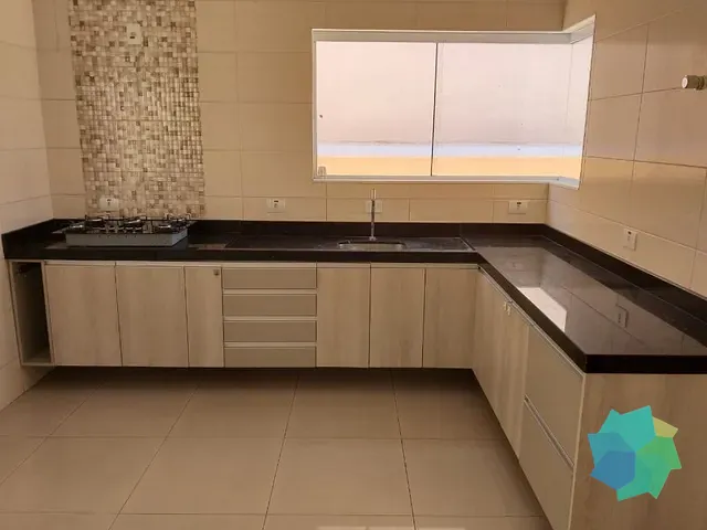 Casa com 400m² 3 quartos e 2 banheiros, à venda, no bairro Residencial Costa das Areias em Salto