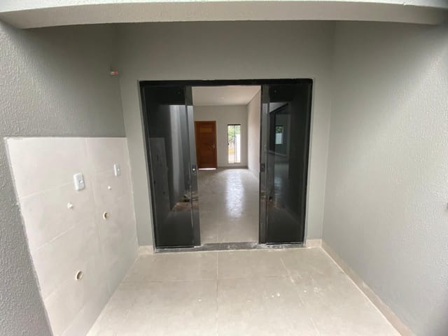 Casa com 76m² 2 quartos e 1 banheiro, à venda, no bairro Jardim Bougainville em Sinop