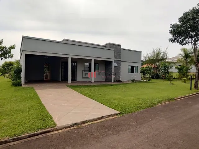Casa com 1326m² 3 quartos e 2 banheiros, à venda, no bairro Esperança em Londrina