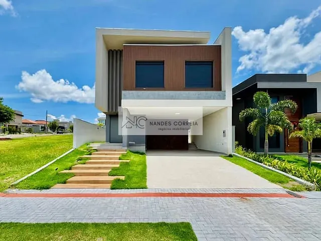 Casa 3 quartos e 4 banheiros, à venda, no bairro Gleba Simon Frazer em Londrina