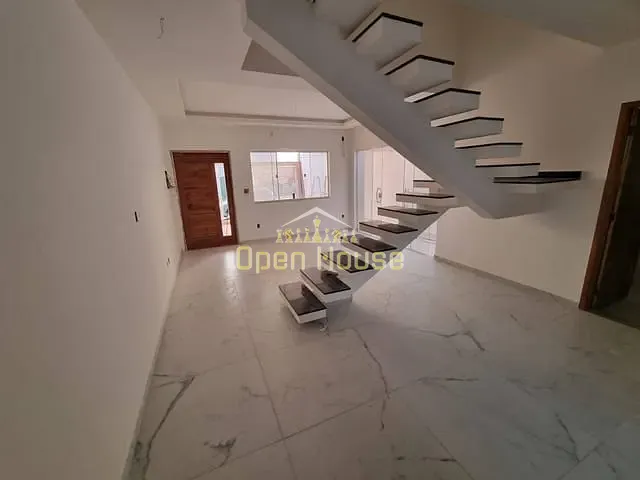 Casa com 180m² 3 quartos e 2 banheiros, à venda, no bairro Bela Vista em Resende