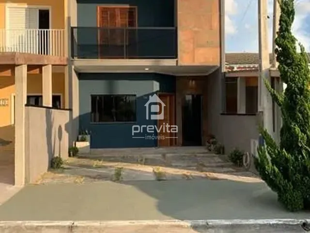 Casa 3 quartos e 3 banheiros, à venda, no bairro Vila dos Comerciários 2 em Taubaté