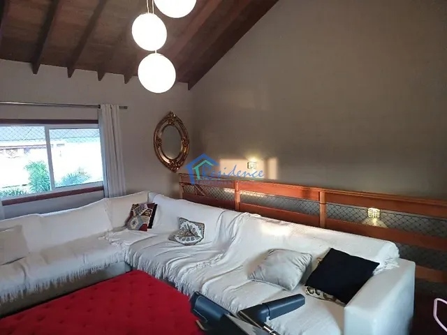 Casa com 300m² 4 quartos e 6 banheiros, à venda, no bairro Jardim Portal dos Ipês em Indaiatuba