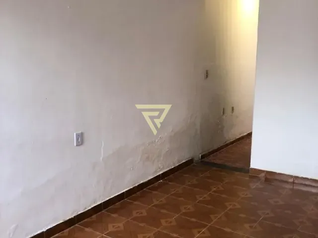 Casa com 125m² 2 quartos e 2 banheiros, à venda, no bairro Ipiranga em Ribeirão Preto