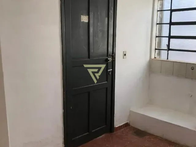 Casa com 125m² 2 quartos e 2 banheiros, à venda, no bairro Ipiranga em Ribeirão Preto