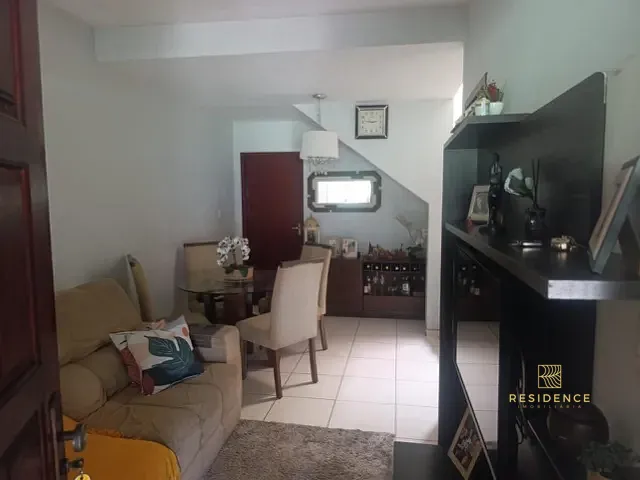 Casa 2 quartos e 2 banheiros, à venda, no bairro Belmonte em Volta Redonda